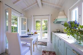 Villa Victor 100m from sea