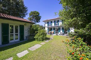 Villa Victor 100m from sea