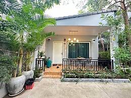 Raing Phnom Bungalow