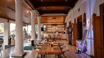 Solia Hotel Yosodipuro Solo