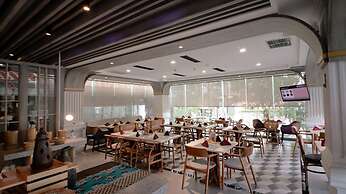 Solia Hotel Yosodipuro Solo