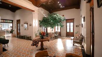 Solia Hotel Yosodipuro Solo