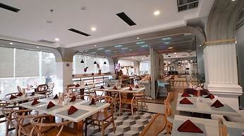 Solia Hotel Yosodipuro Solo