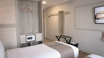 Solia Hotel Yosodipuro Solo