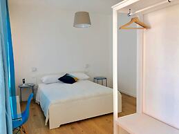 Mondello Beach Rooms