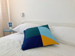 Mondello Beach Rooms