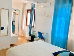 Mondello Beach Rooms