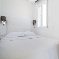 37.5m² homm Penthouse in Athens with 43m² Terrace