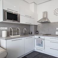 37.5m² homm Penthouse in Athens with 43m² Terrace