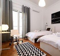 New Apartment in the heart of Koukaki Orlof str