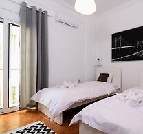 New Apartment in the heart of Koukaki Orlof str