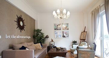 Acropolis homm Urban Oasis