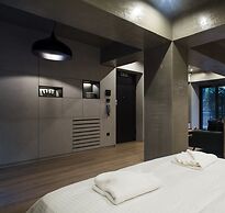 Urban Luxury homm Studio in Piraeus
