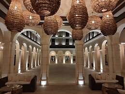 Ansares Hotel