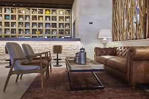 Ansares Hotel