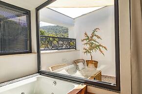 Oludeniz Blu Luxury Unique Hotel - Adults Only