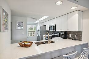 Seacrest 301AB is a 3 BR Gulf front on Okaloosa Island by RedAwning