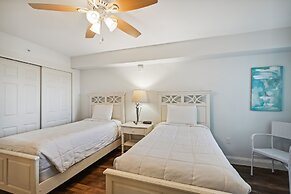 Seacrest 301AB is a 3 BR Gulf front on Okaloosa Island by RedAwning