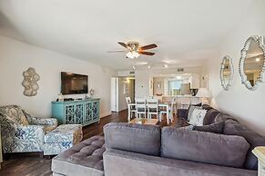 Seacrest 301AB is a 3 BR Gulf front on Okaloosa Island by RedAwning