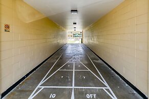 Venus 311 2 Bedroom Condo by Redawning