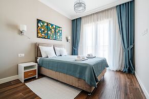 Lustica Bay Central