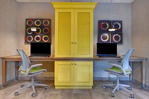 Home2 Suites by Hilton Savannah Midtown, GA