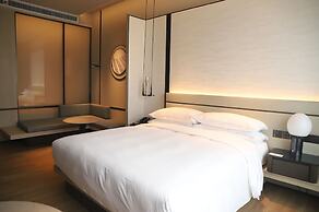 Wuhan Marriott Hotel Optics Valley