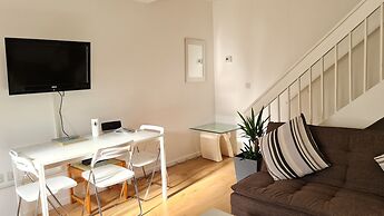 Grace Apartments - Living Stone 1