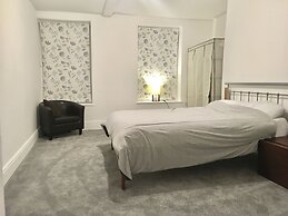 Grace Apartments - Living Stone 2