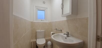 Grace Apartments - Living Stone 2