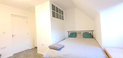Grace Apartments - Living Stone 2