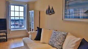 Harbourside Apartment