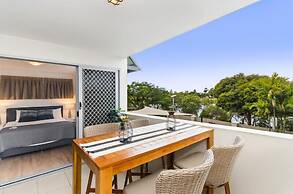 City Stadium Apartment on the riverfront