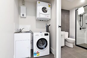 Hedge Apartments by CLLIX