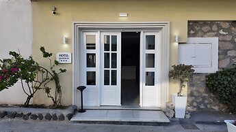 Hotel Santorini