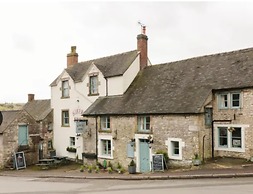 Lovely 4 bed House Sleeping 8 Near Ashbourne