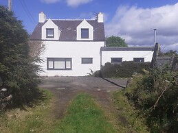 Ochil Cottage In Bannockburn, Close to Stirling