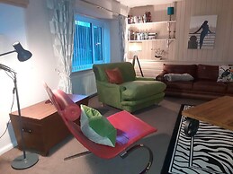 Ochil Cottage In Bannockburn, Close to Stirling