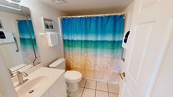 Seacrest 314 is a 2 BR Gulf Side on Okaloosa Island by RedAwning