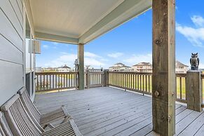 Dark Side Of The Dune 4 Bedroom Home by RedAwning