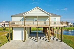 Dark Side Of The Dune 4 Bedroom Home by RedAwning