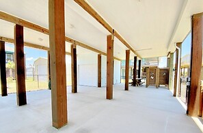 At Long Last 3 Bedroom Home by RedAwning