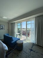 The Brenton Hotel