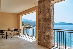 Lustica Bay Marina