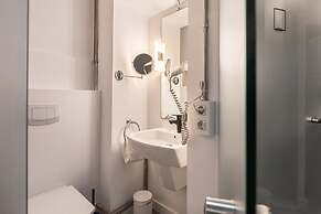 Antiguo Brondo Selfcheck-in Smart Rooms