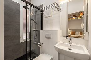 Antiguo Brondo Selfcheck-in Smart Rooms