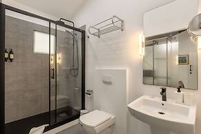 Antiguo Brondo Selfcheck-in Smart Rooms