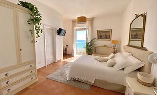 Villa Bina Sea Hotel