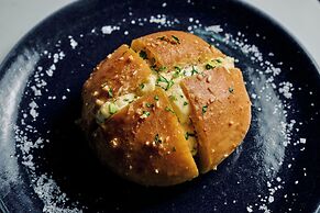 voco Melbourne Central by IHG