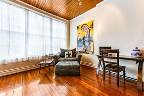 Huge 4-BR 4-BTH Steps to FQ by Hosteeva